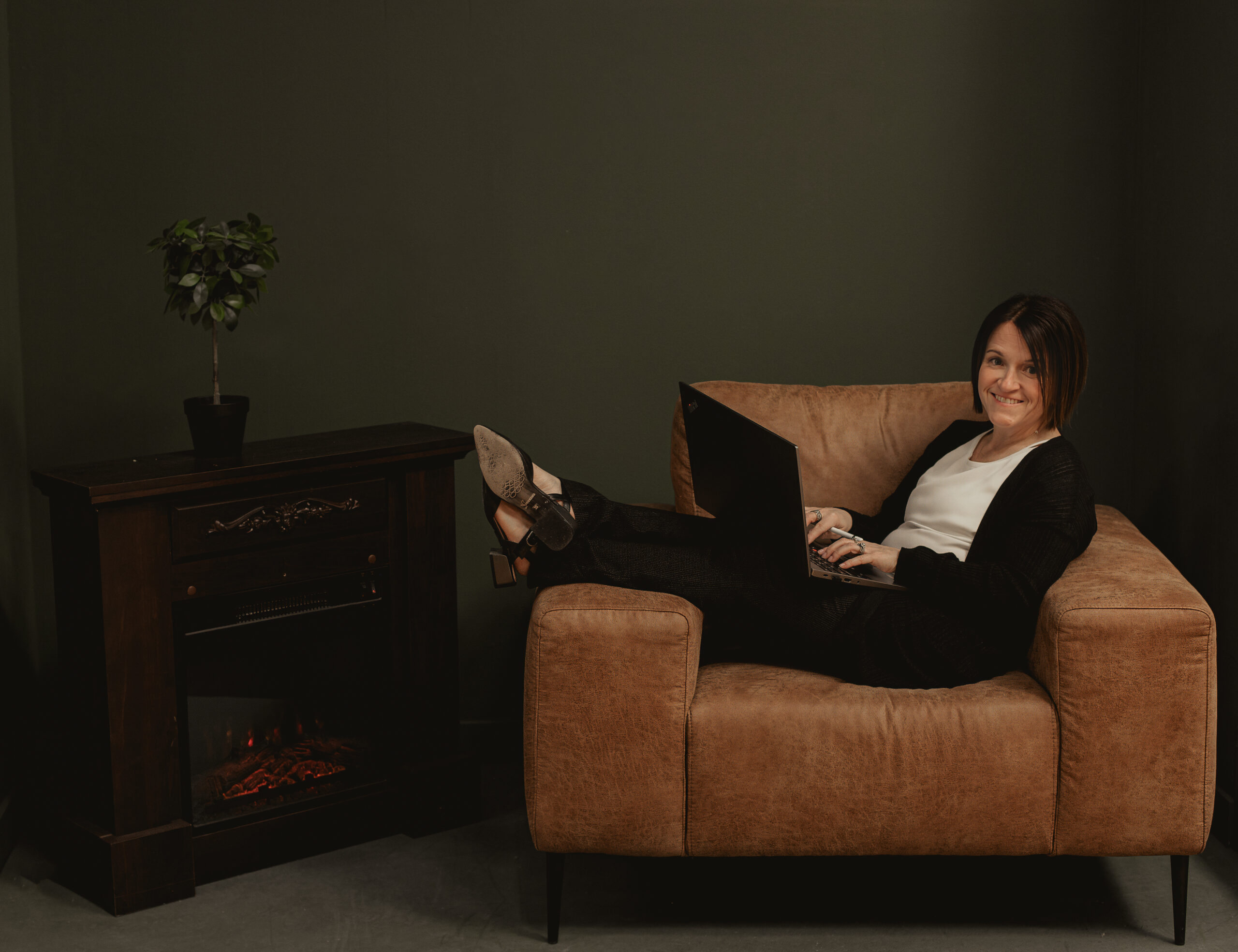 Image of Michelle Gregory | CEO & Owner of MDM Accounting